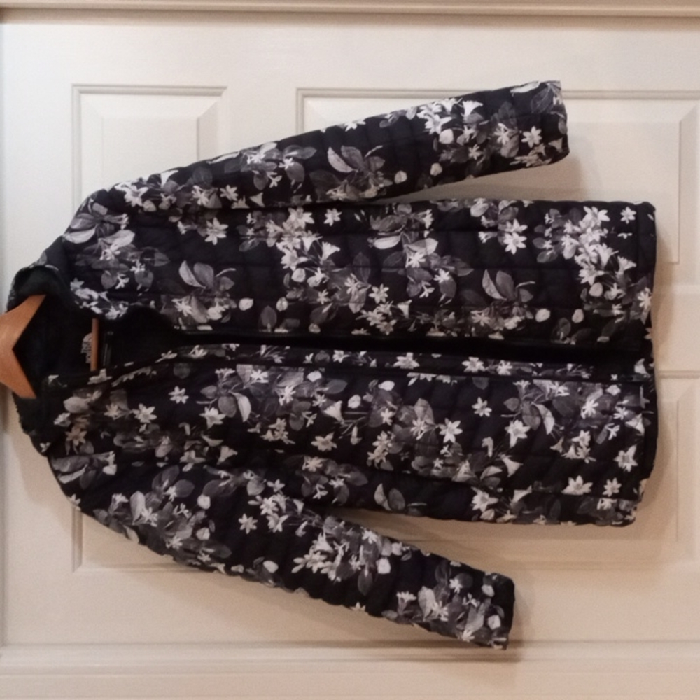 North Face Thermoball Parka Size M
